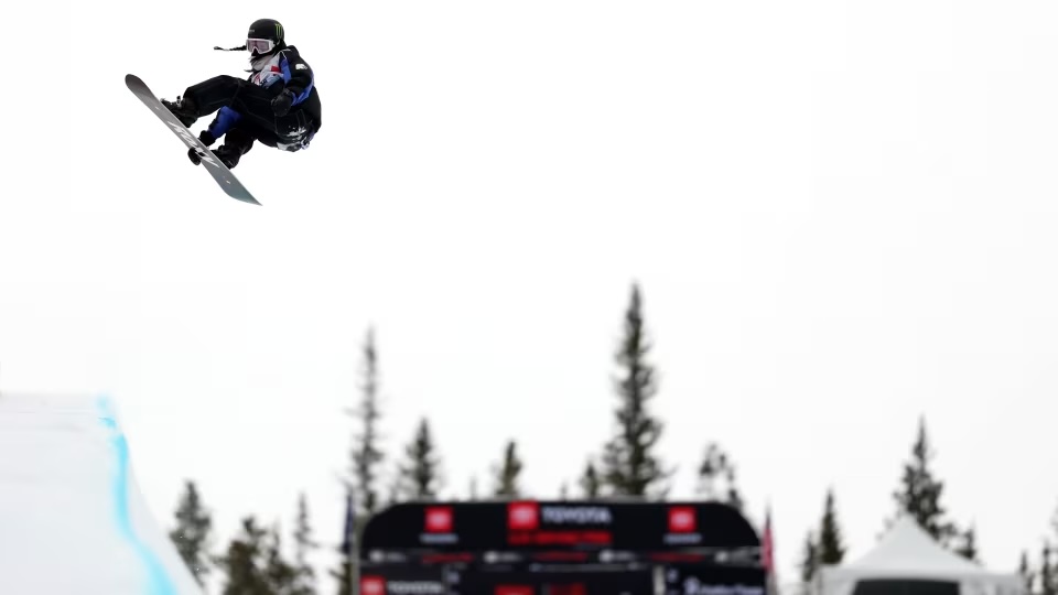 FIS Snowboard World Cup Copper Halfpipe: Gaon Choi and Ryusei Yamada win