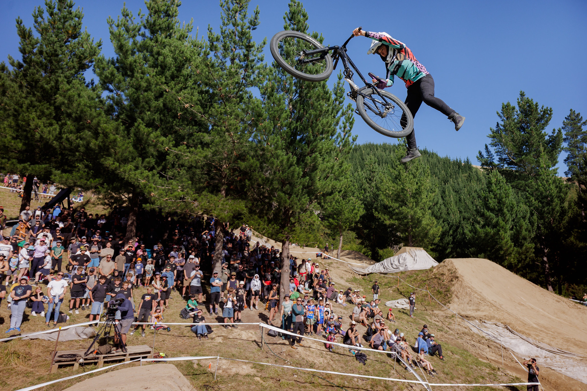 Crankworx Christchurch Ōtautahi Slopestyle: Erik Fedko edges Dawid Godziek as Shealen Reno takes women’s win